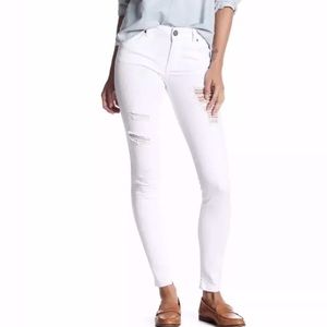 Distressed White Skinny Jeans 8” Rise New NWT